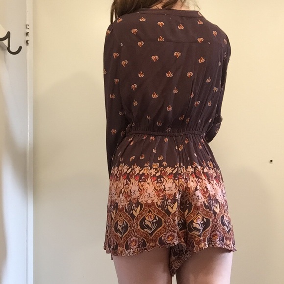 Urban Outfitters Floral Romper - Picture 3 of 6